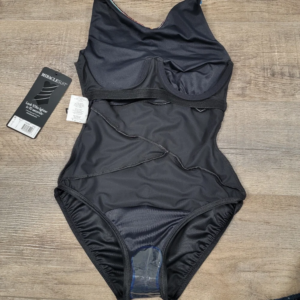 Miraclesuit NWT Black Multi Brio Underwire One Piece Swimsuit 8 MSRP $178